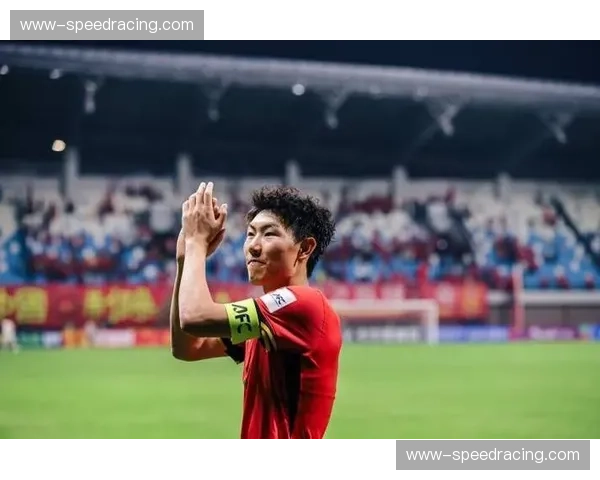 泰山年轻中卫获信任 彭啸史松宸轮换出场积累经验